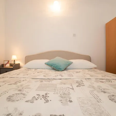 Vala Apartman Betina