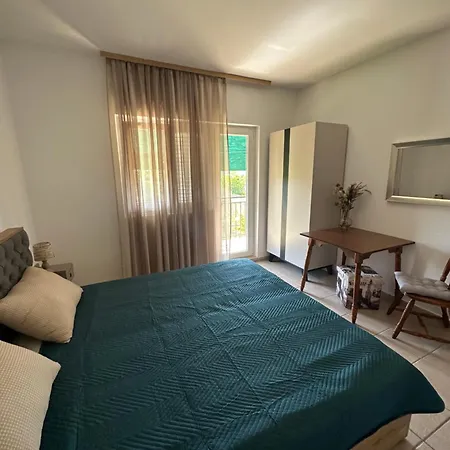 Vala Apartment