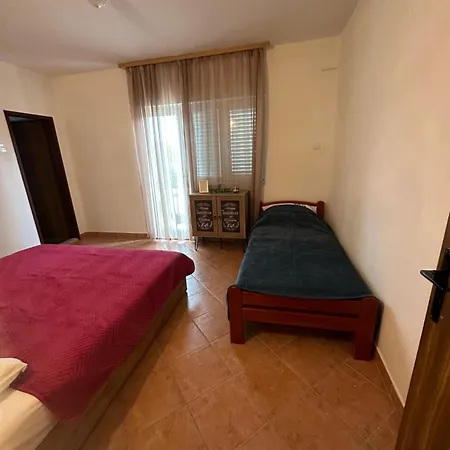 Vala Apartman Betina