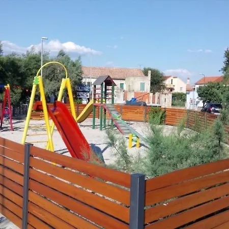 Vala Διαμέρισμα Betina (Sibenik-Knin)