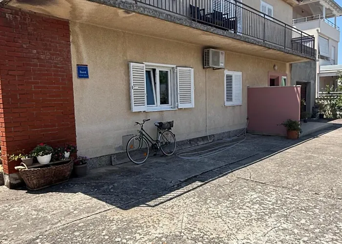 Vala Apartamento Betina (Sibenik-Knin)